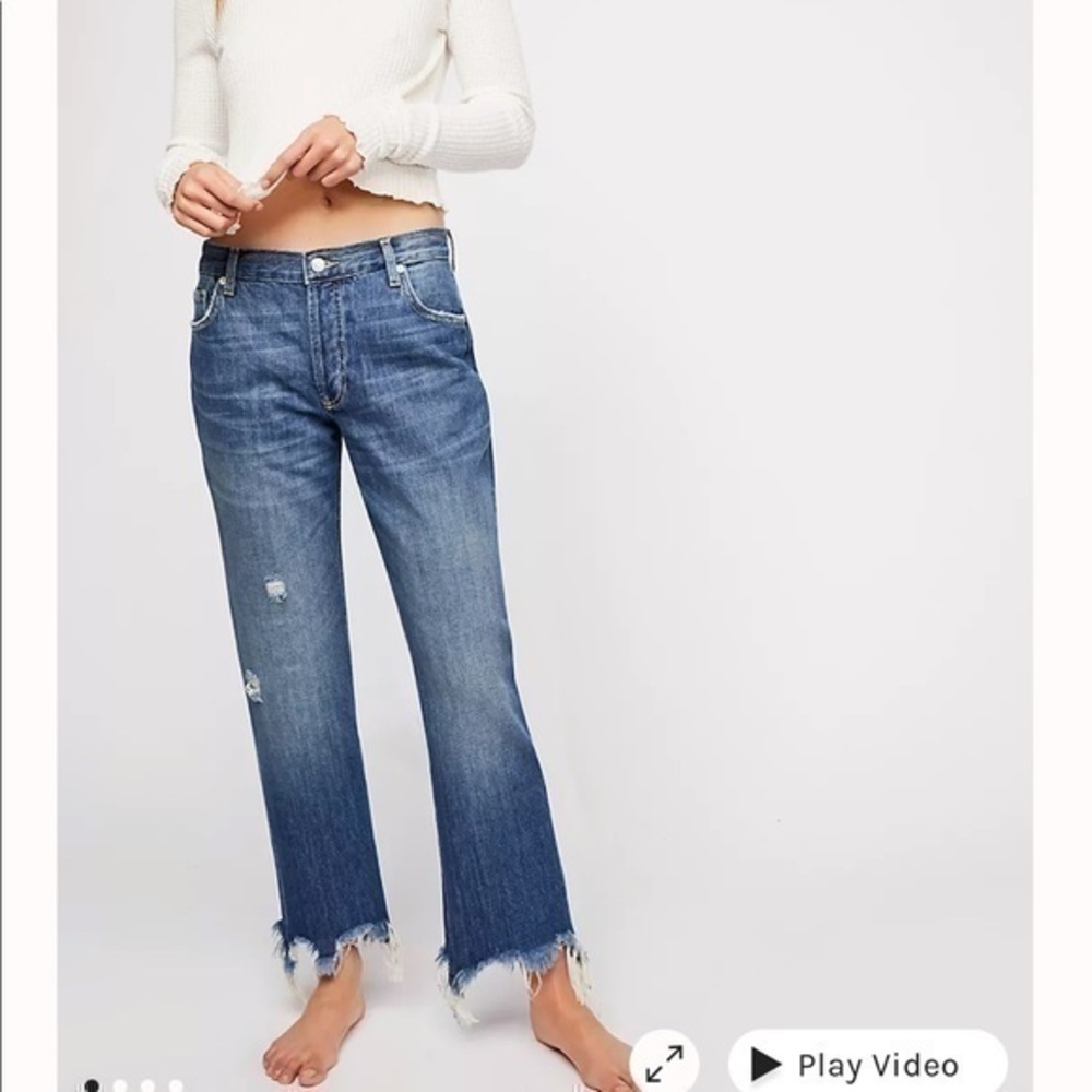 NWT we the free size mid rise blue medium wash ripped jeans denim size 27
